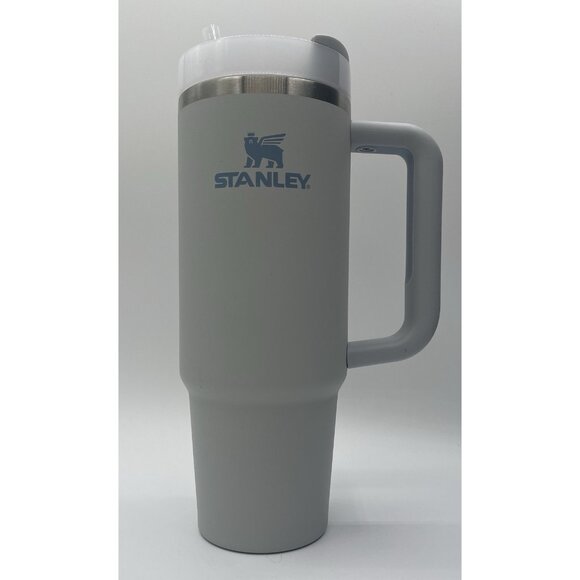 Stanley Light Blue H2.0 Quencher Flowstate 30 Oz Tumbler - Picture 1 of 7